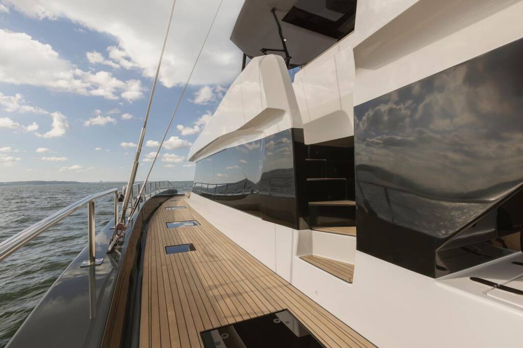 Moon Yacht 60 Moonlight