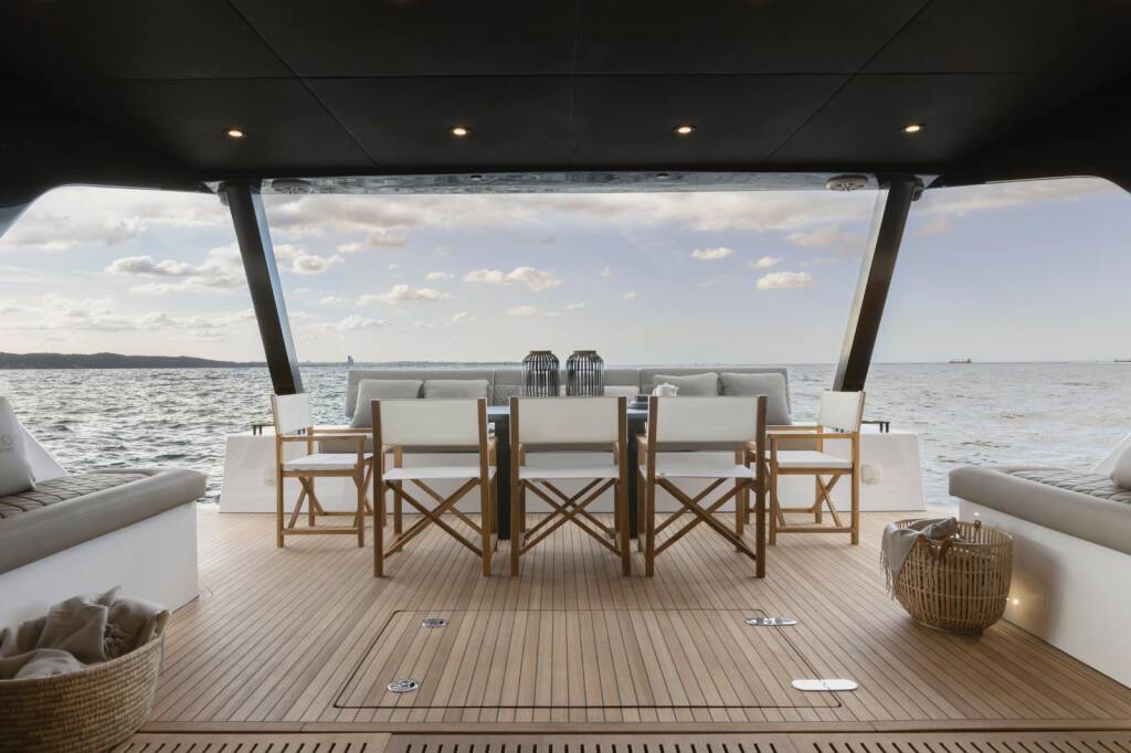 Moon Yacht 60 Moonlight