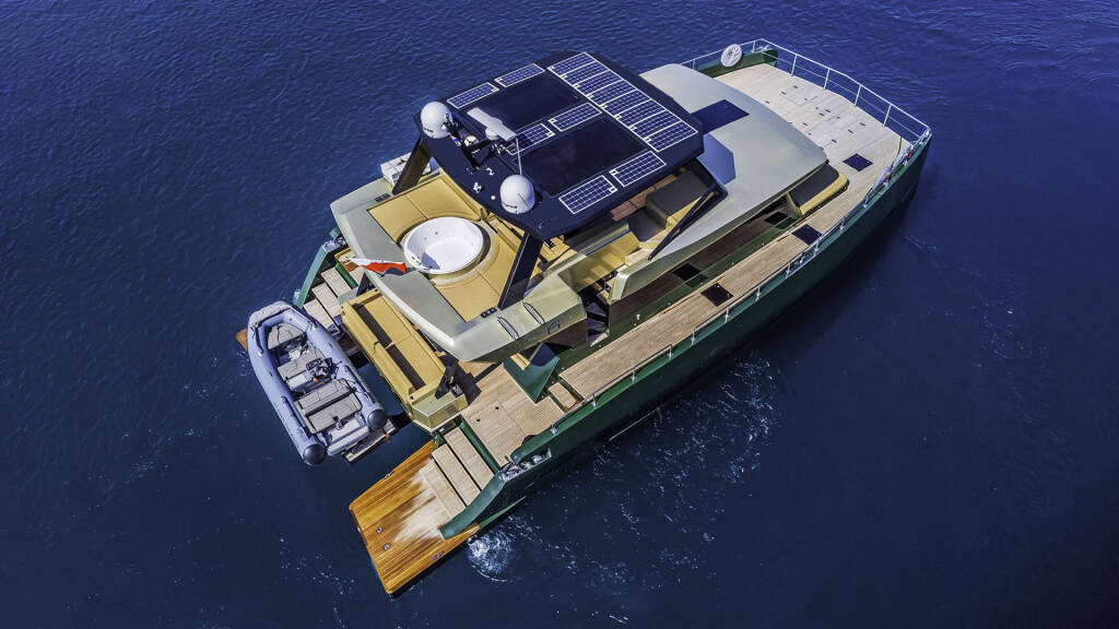Moon Yacht 60 Over The Moon