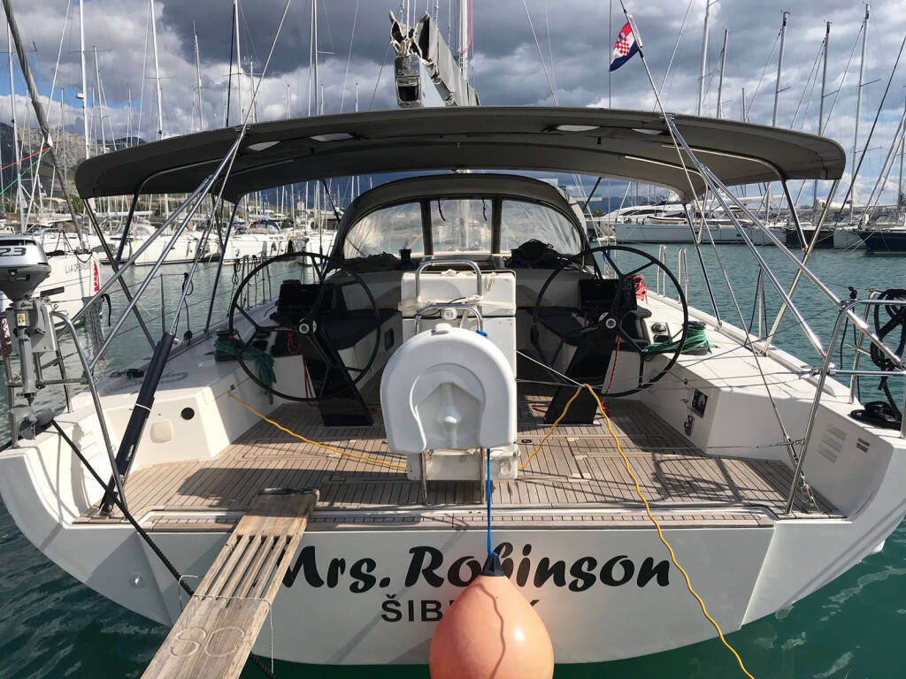 More 55 MRS. ROBINSON