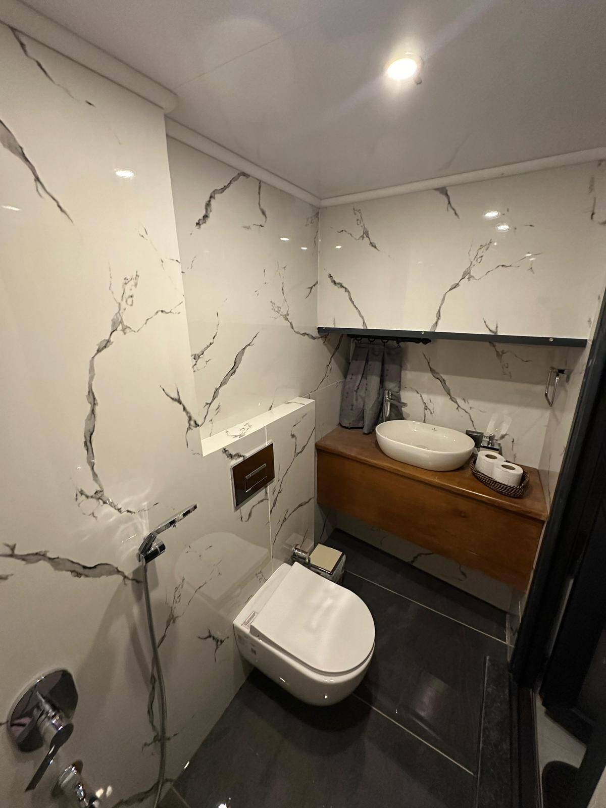 Motor Yacht Lagertha