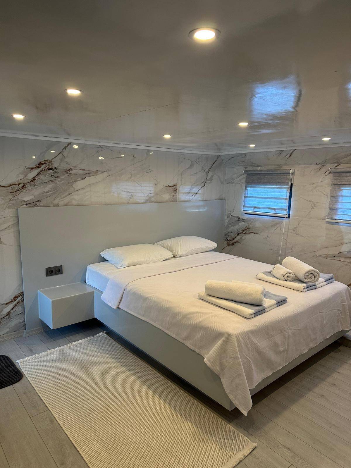 Motor Yacht Lagertha