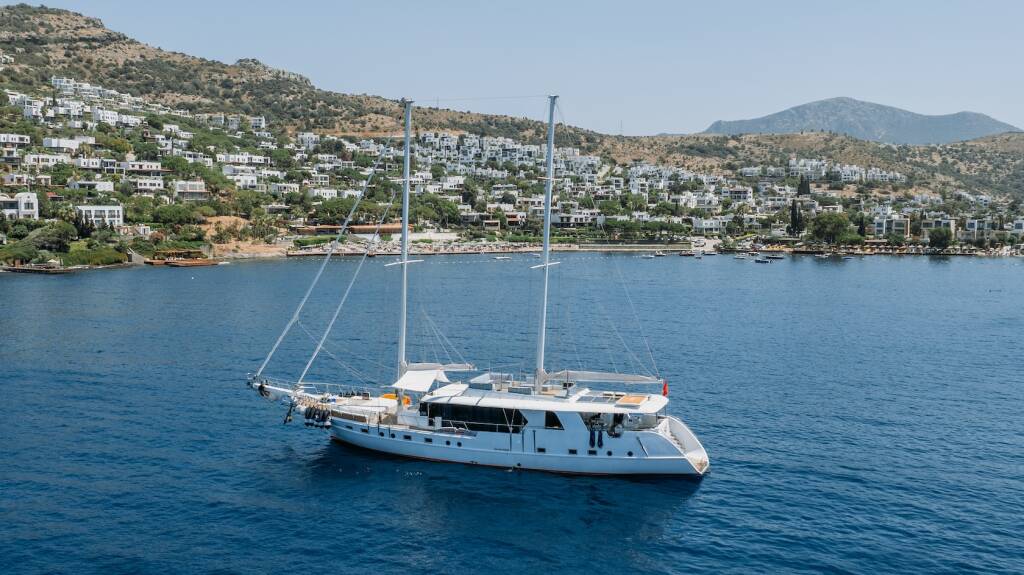 Motorsailer S4 S4