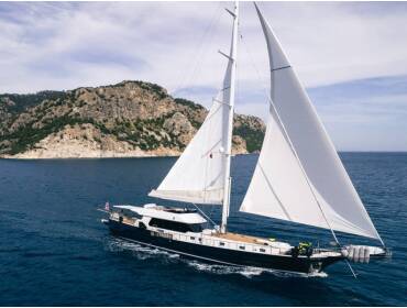 MOTORSAILOR GOOD LIFE • Good Life