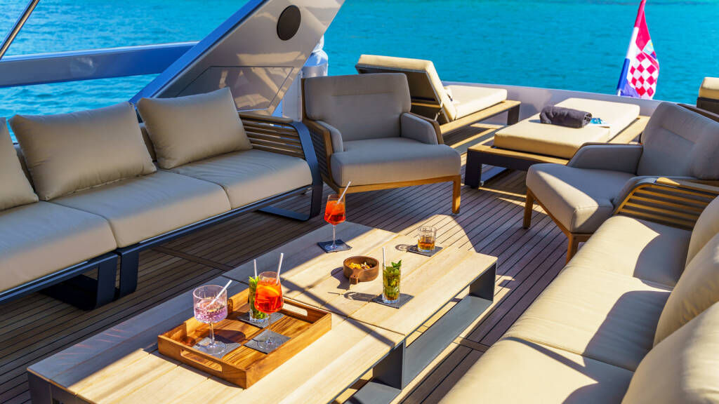 Motoryacht P Phantom