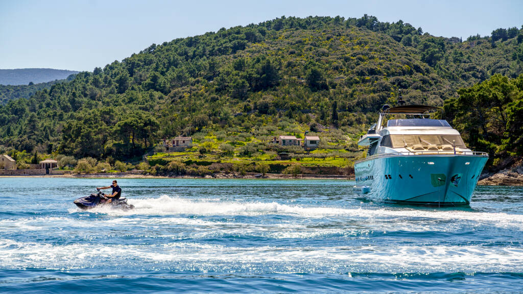 Motoryacht P Phantom