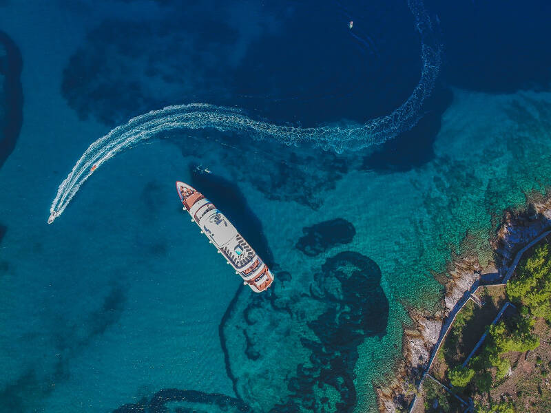 Motoryacht YOLO Yolo