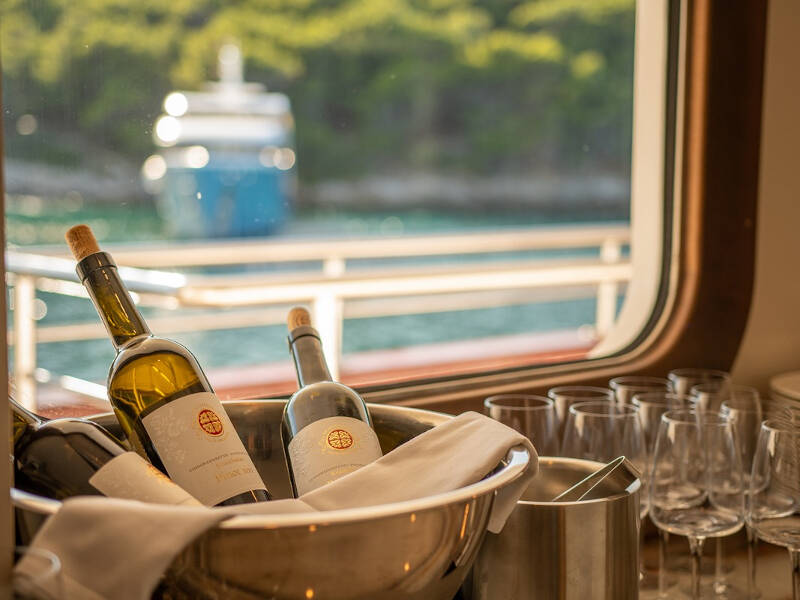 Motoryacht YOLO Yolo