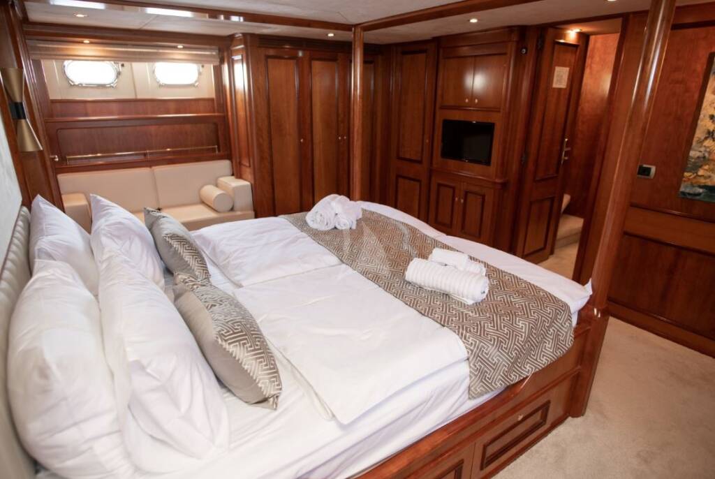 Motoryacht SEA BREEZE II
