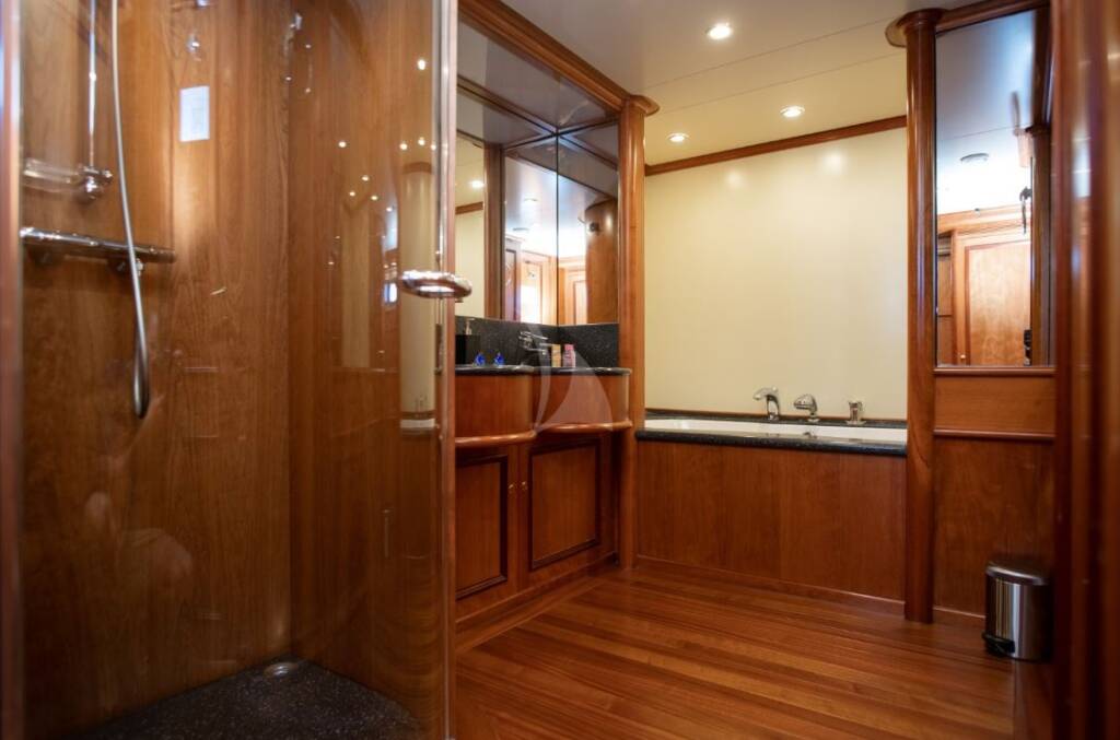 Motoryacht SEA BREEZE II