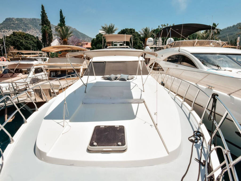Motoryacht Hayalim