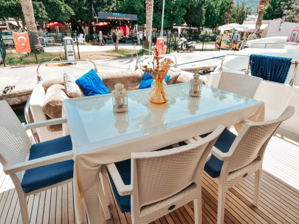 Motoryacht Hayalim