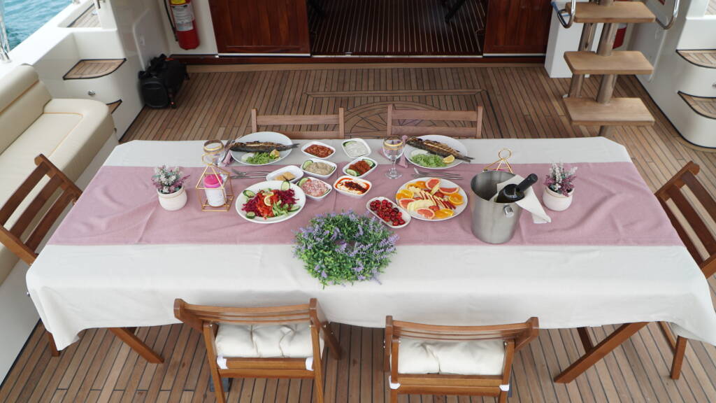 Motoryacht Defne Sultan