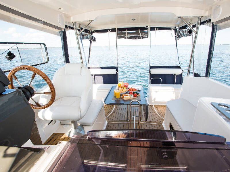 Nautika 1000 VIP Nautika 1000 VIP