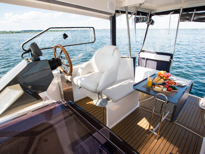 Nautika 1000 VIP Nautika 1000 VIP