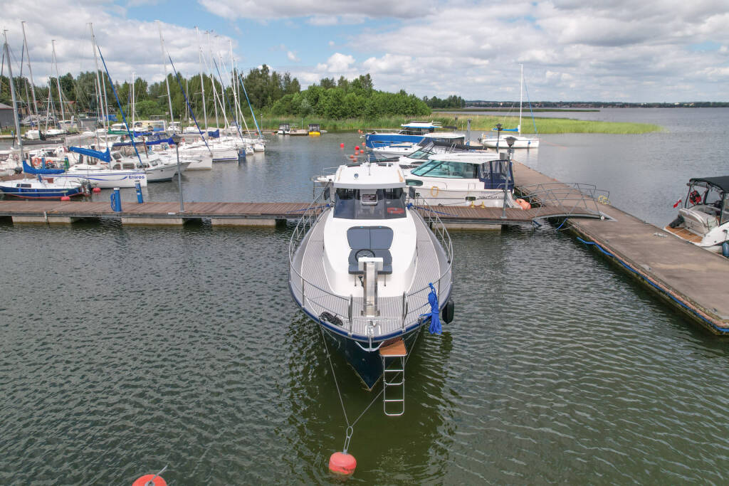 Nautika 1300 ROYAL Nautika 1300 Royal