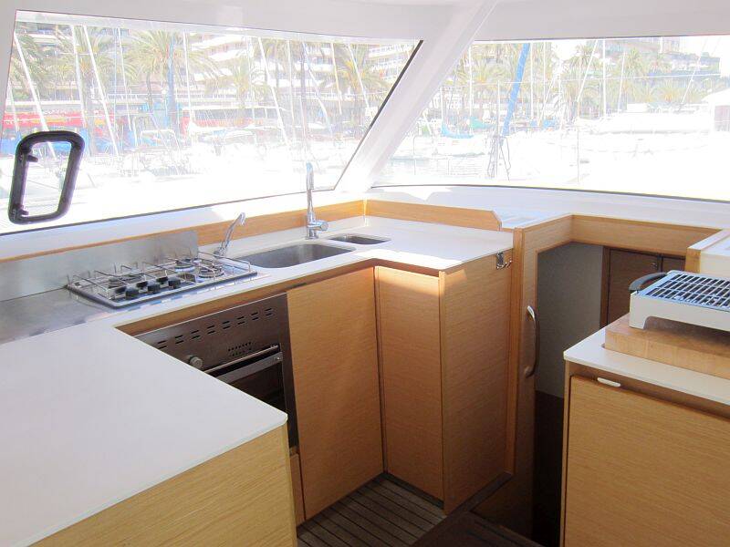 Nautitech 40 Open Amara