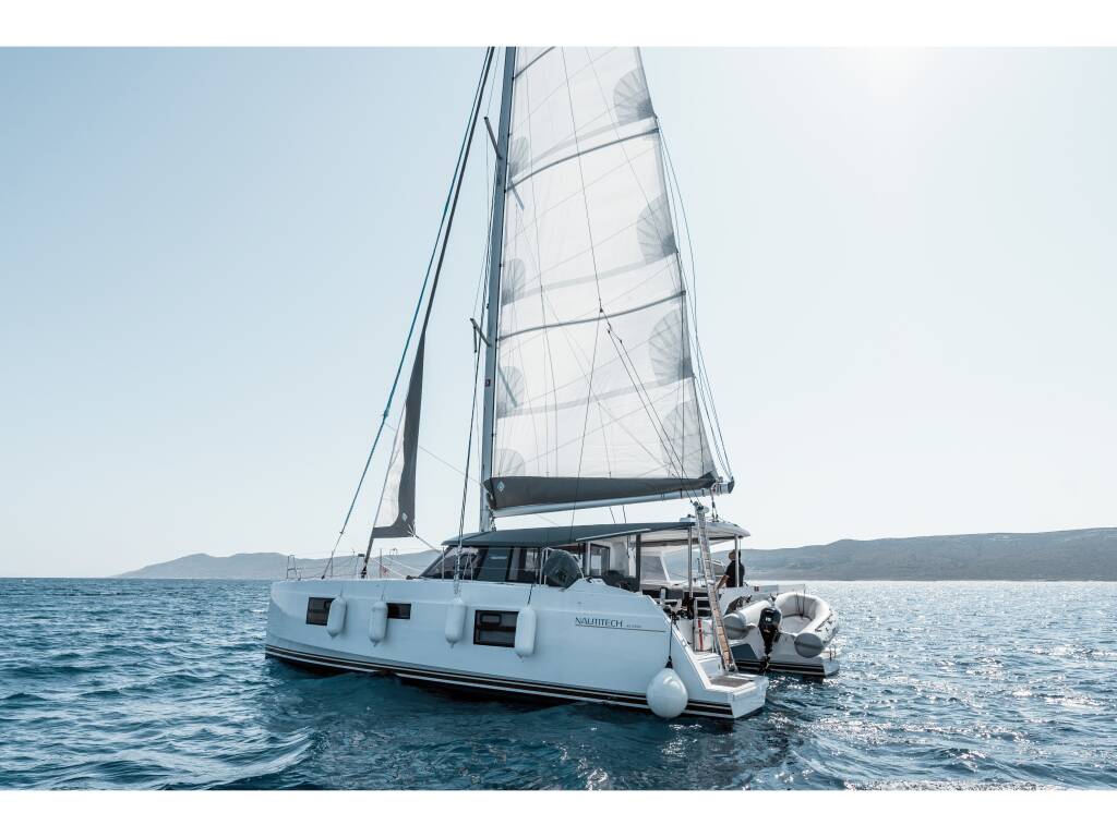 Nautitech 40 • SoMi