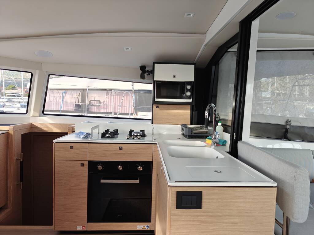 Nautitech 44 Open Neguinha