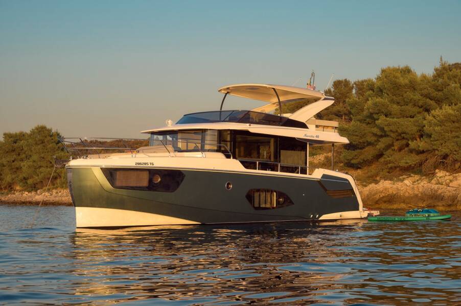 Navetta 48 Ava