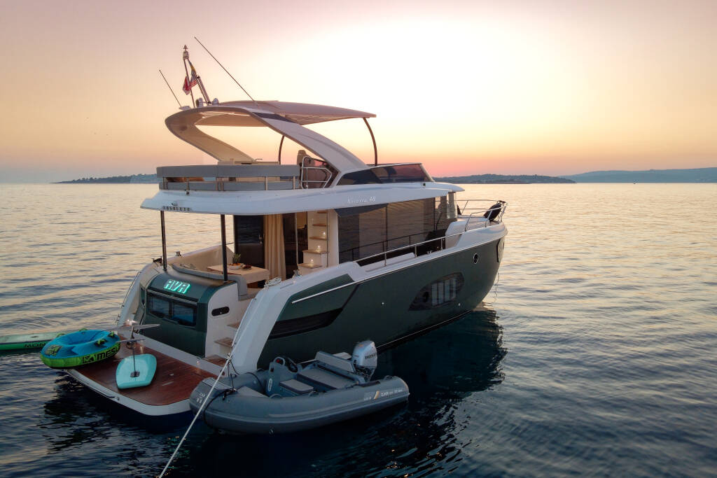 Navetta 48 AVA