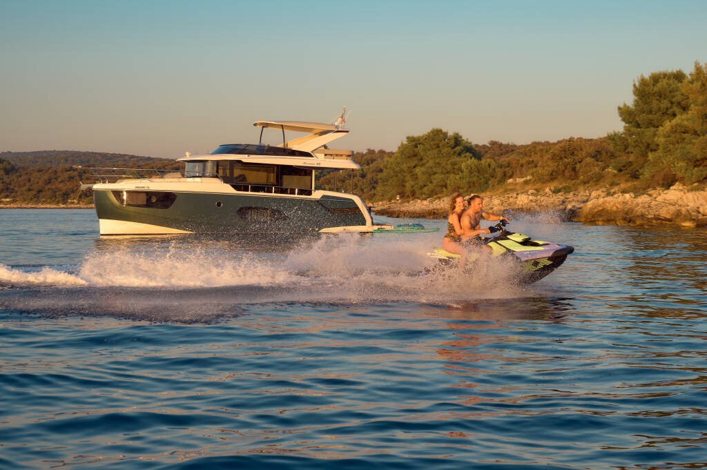 Navetta 48 AVA