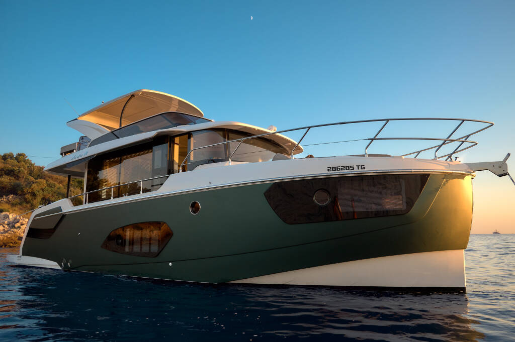 Navetta 48 AVA
