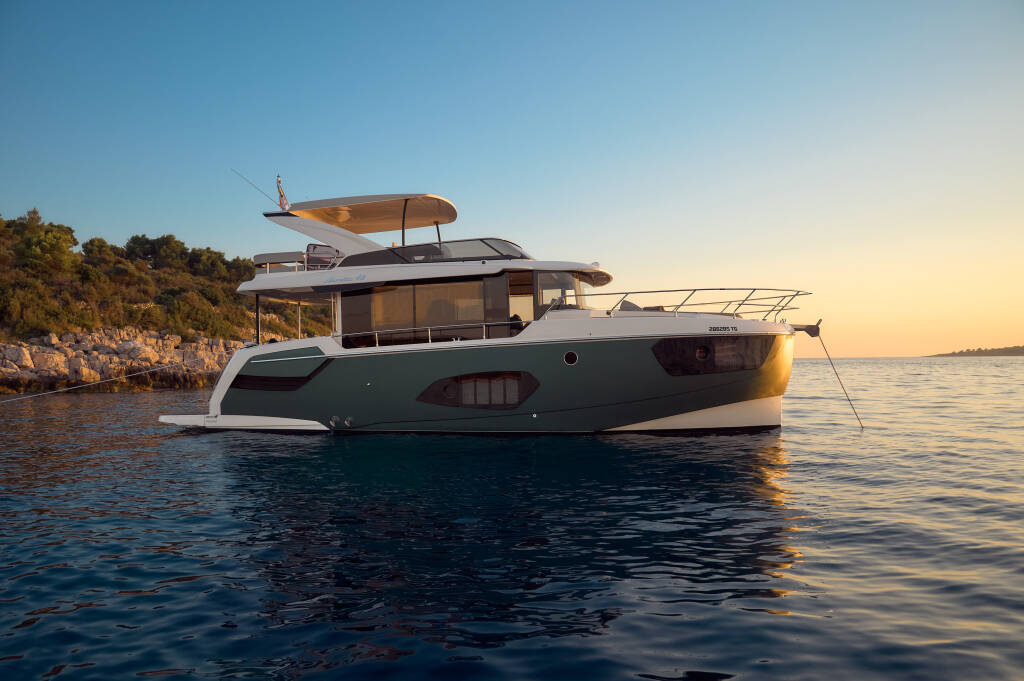 Navetta 48 AVA