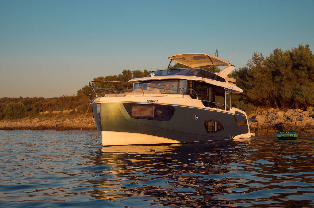 Navetta 48 AVA