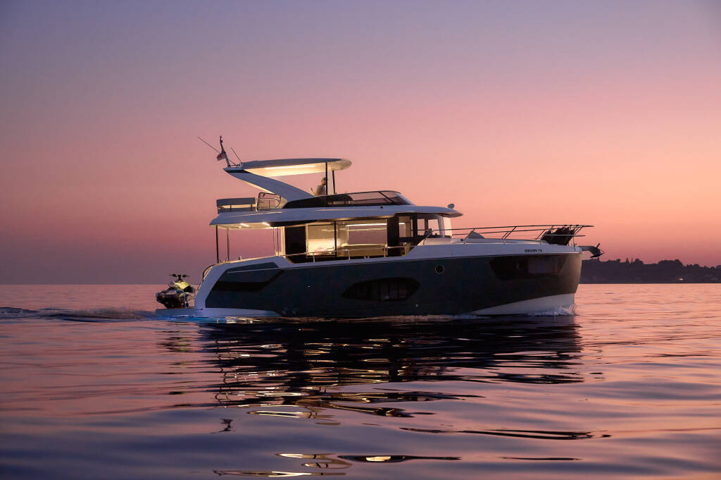 Navetta 48 AVA