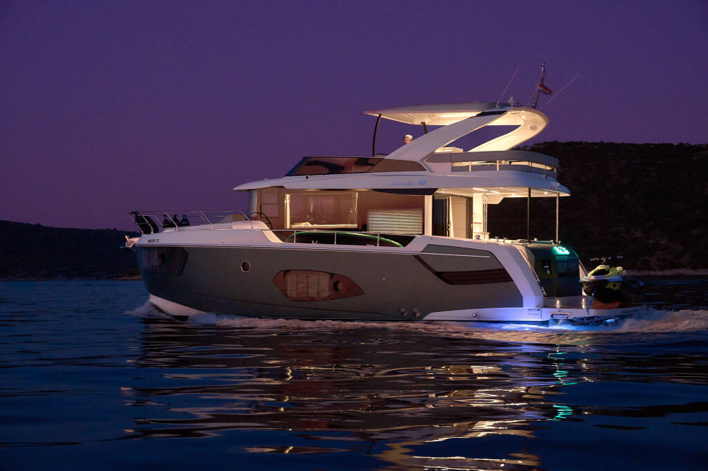 Navetta 48 AVA