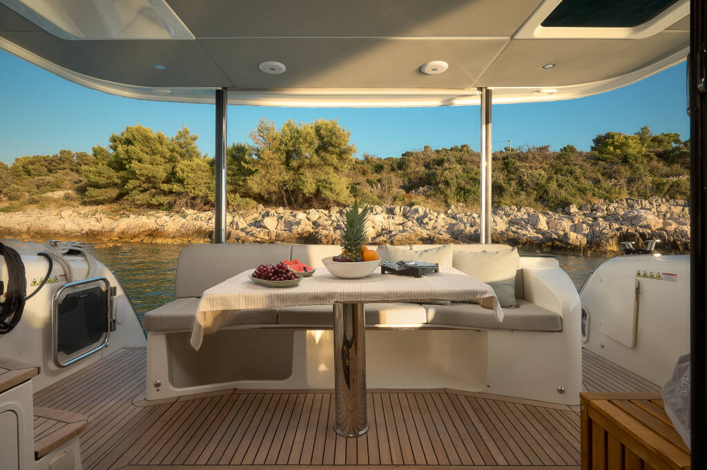 Navetta 48 AVA