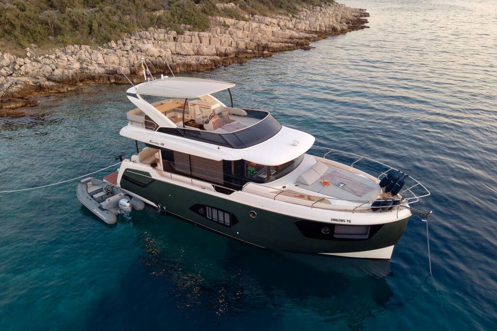 Navetta 48 AVA