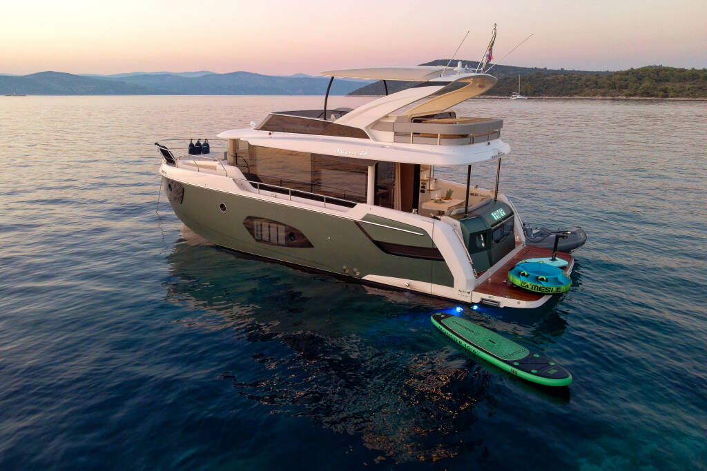Navetta 48 AVA