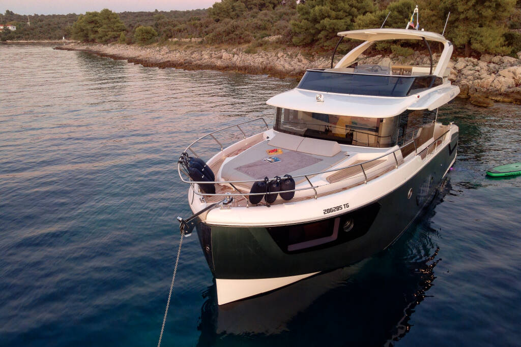 Navetta 48 AVA
