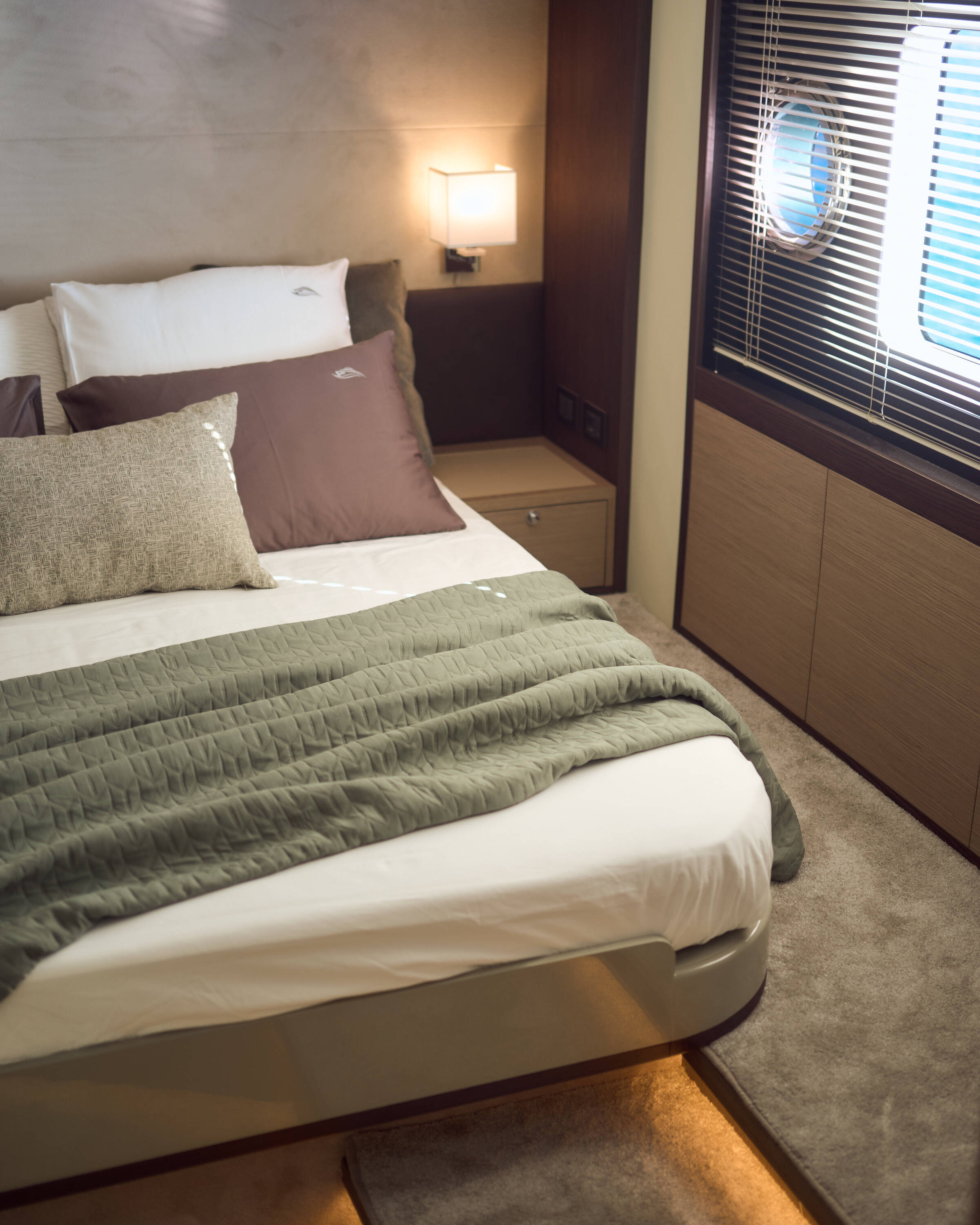 Navetta 48 AVA