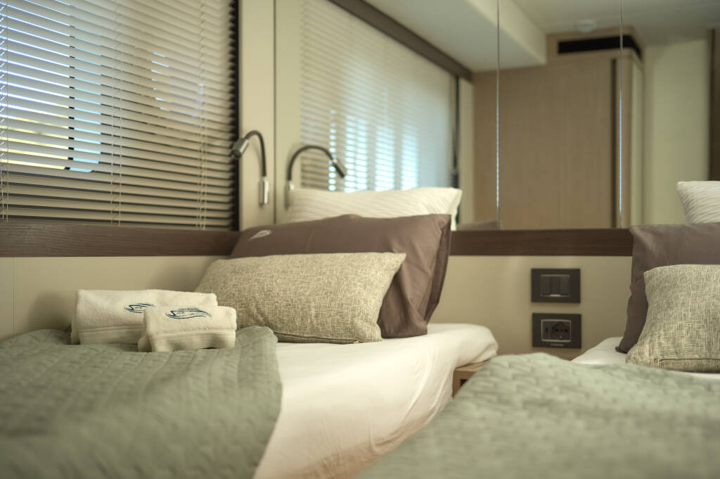 Navetta 48 AVA