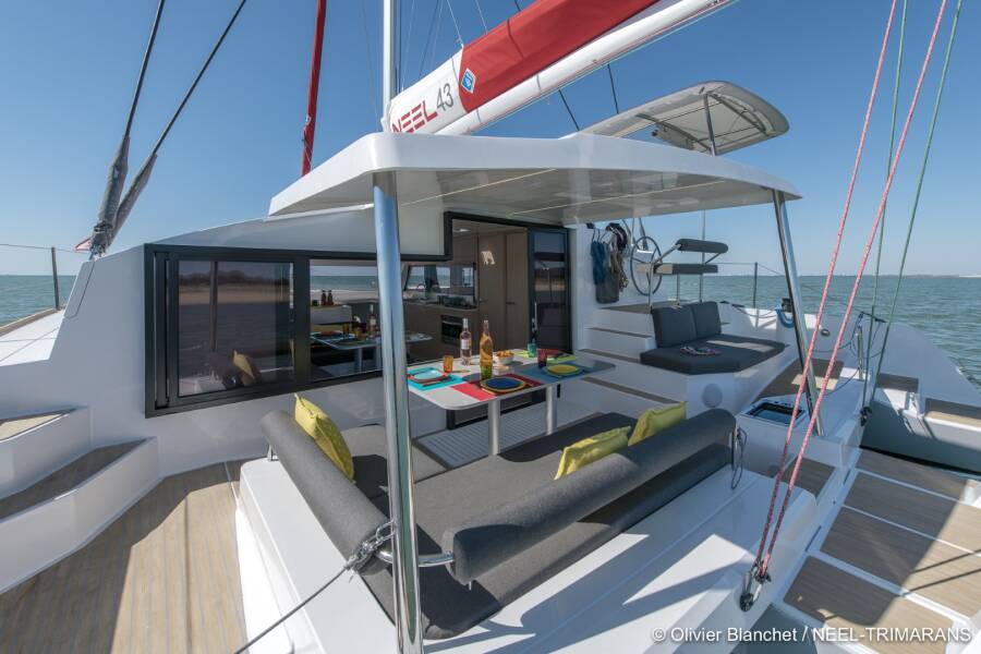 Neel 43 Lefkada