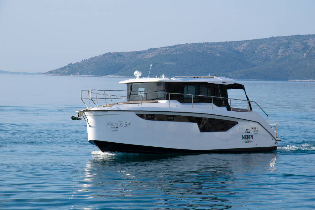 Nikhen Aquasun 34 Sedan Lili