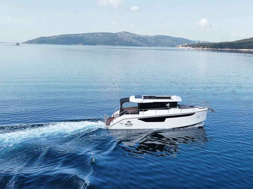 Nikhen Aquasun 34 Sedan • Lili
