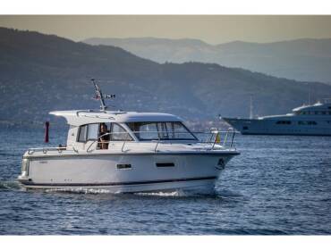 Nimbus 305 Coupe DALMATIA