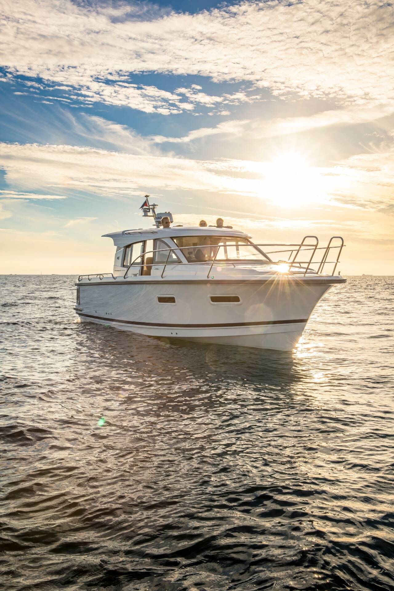 Nimbus 305 Coupe DALMATIA