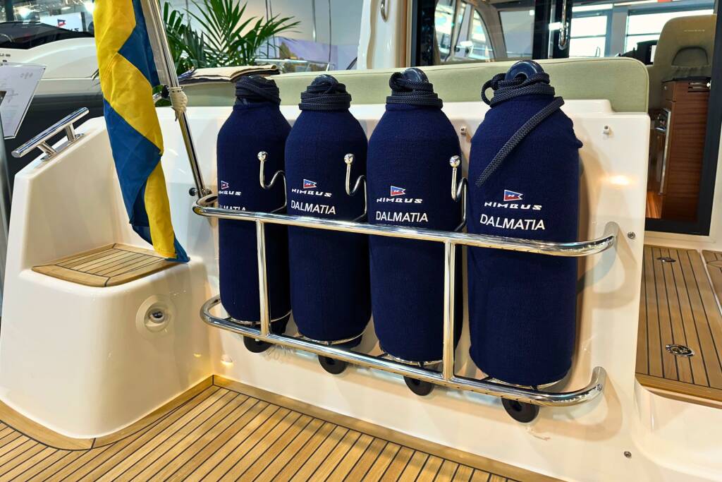 Nimbus 305 Coupe DALMATIA