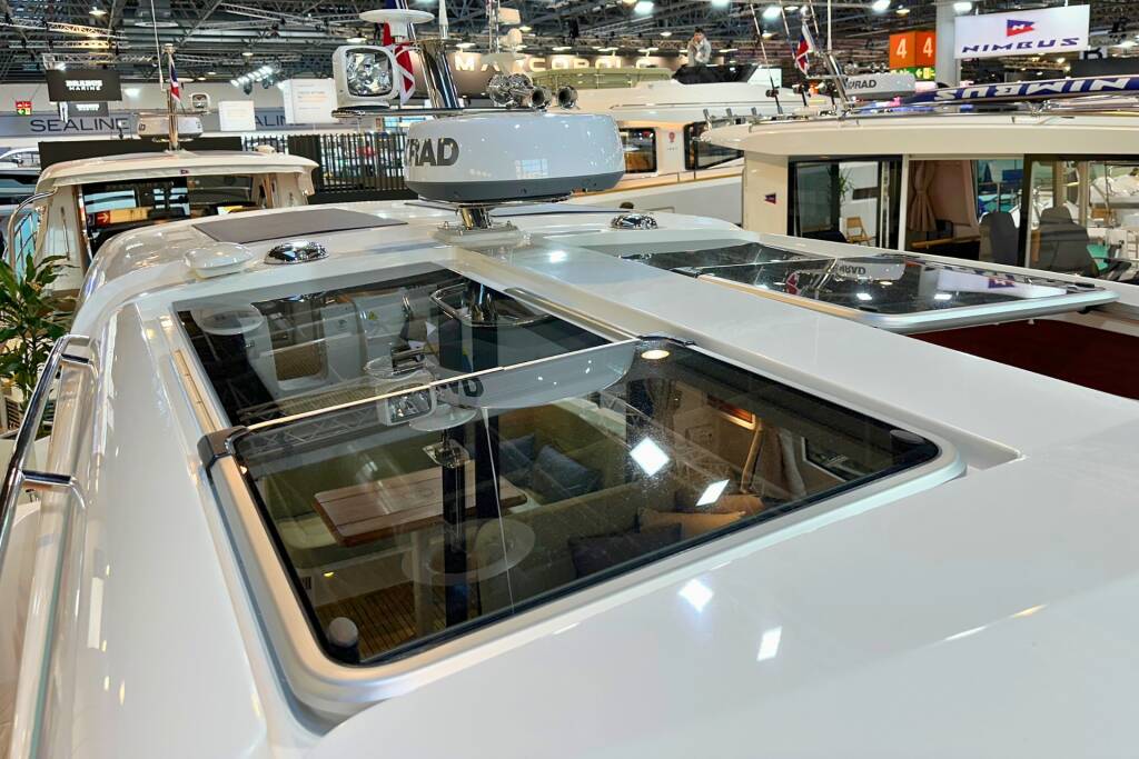 Nimbus 305 Coupe DALMATIA