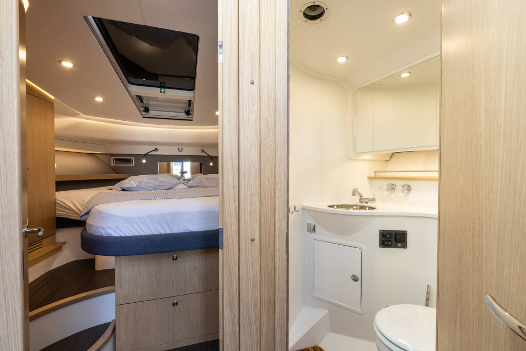 Nimbus 405 Coupe IKAR