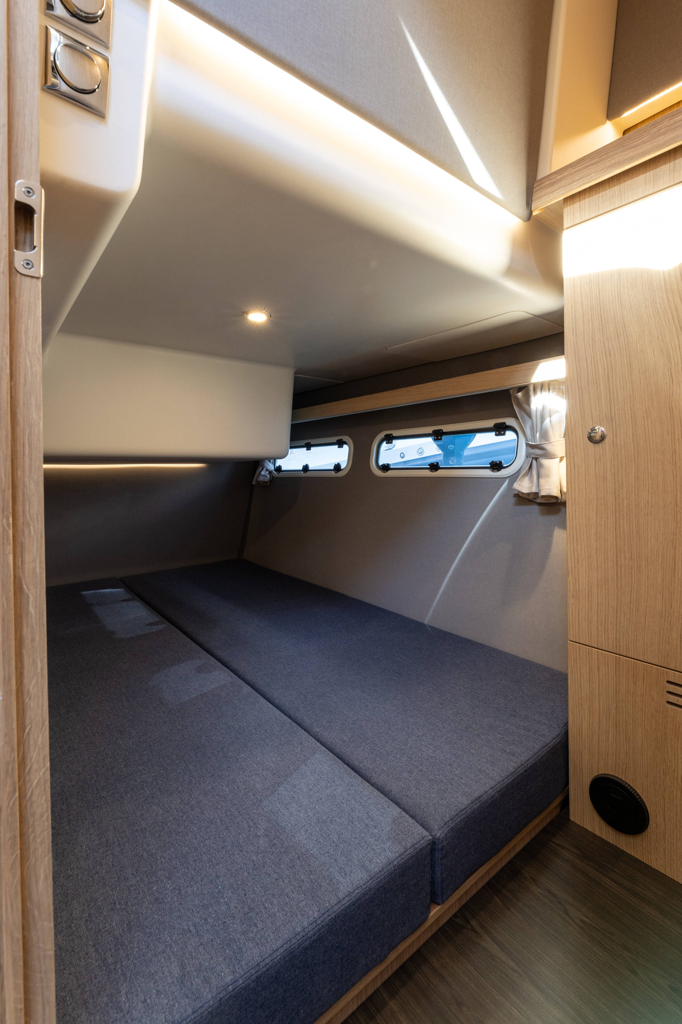 Nimbus 405 Coupe IKAR