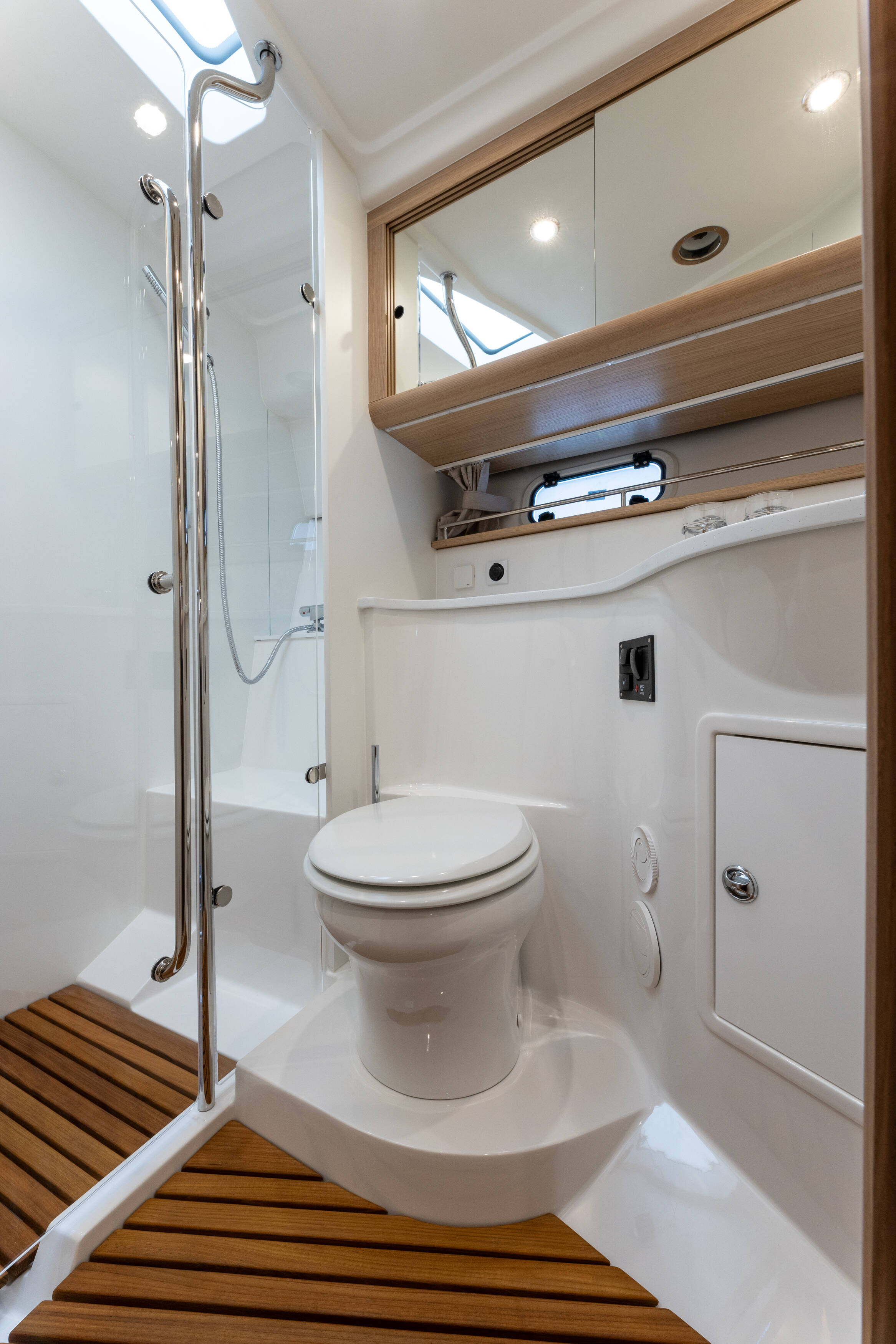 Nimbus 405 Coupe IKAR