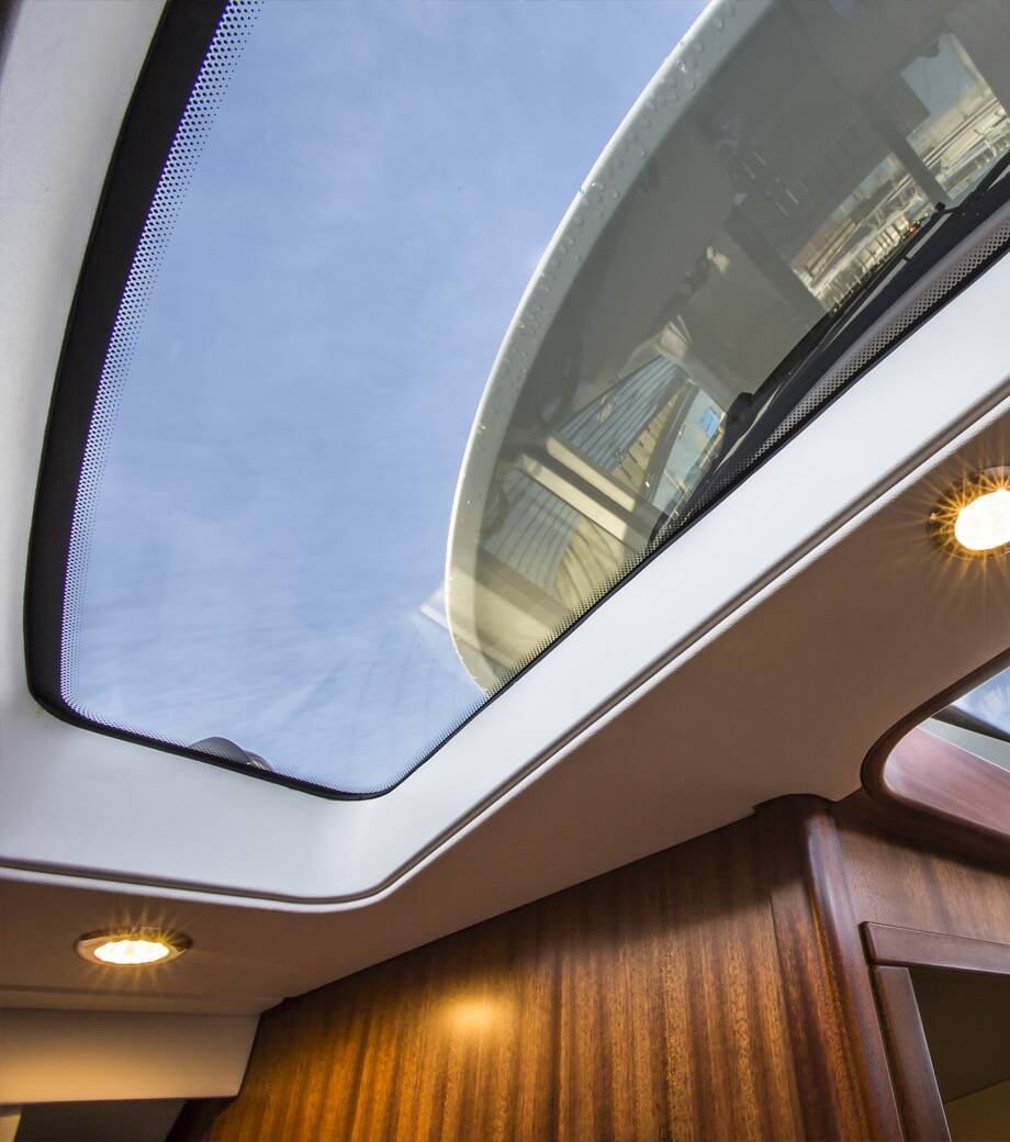 Nimbus 405 Flybridge Greg