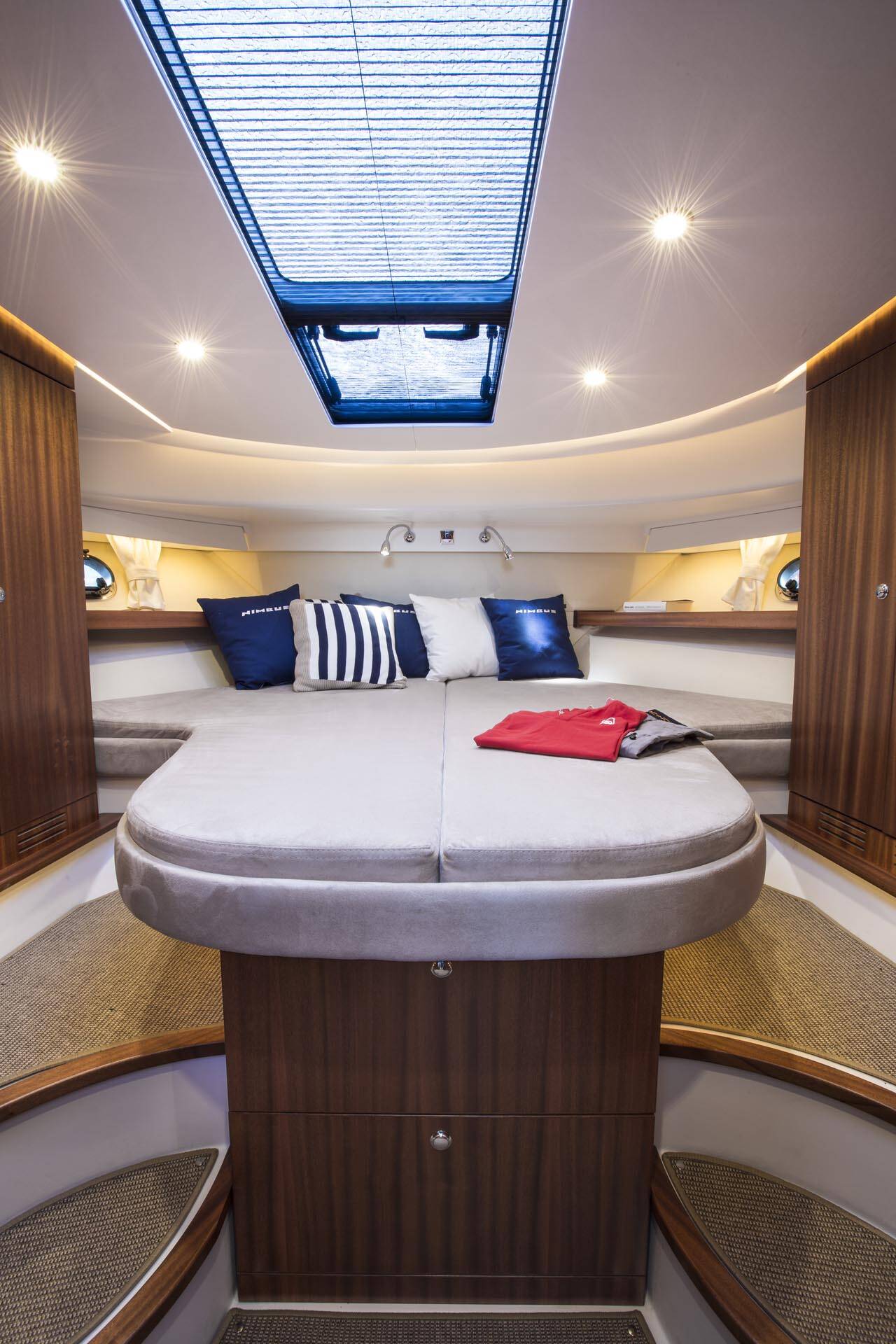 Nimbus 405 Flybridge Greg