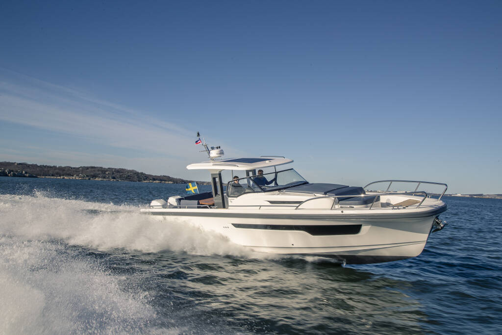 Nimbus Tender T11 RUDDY